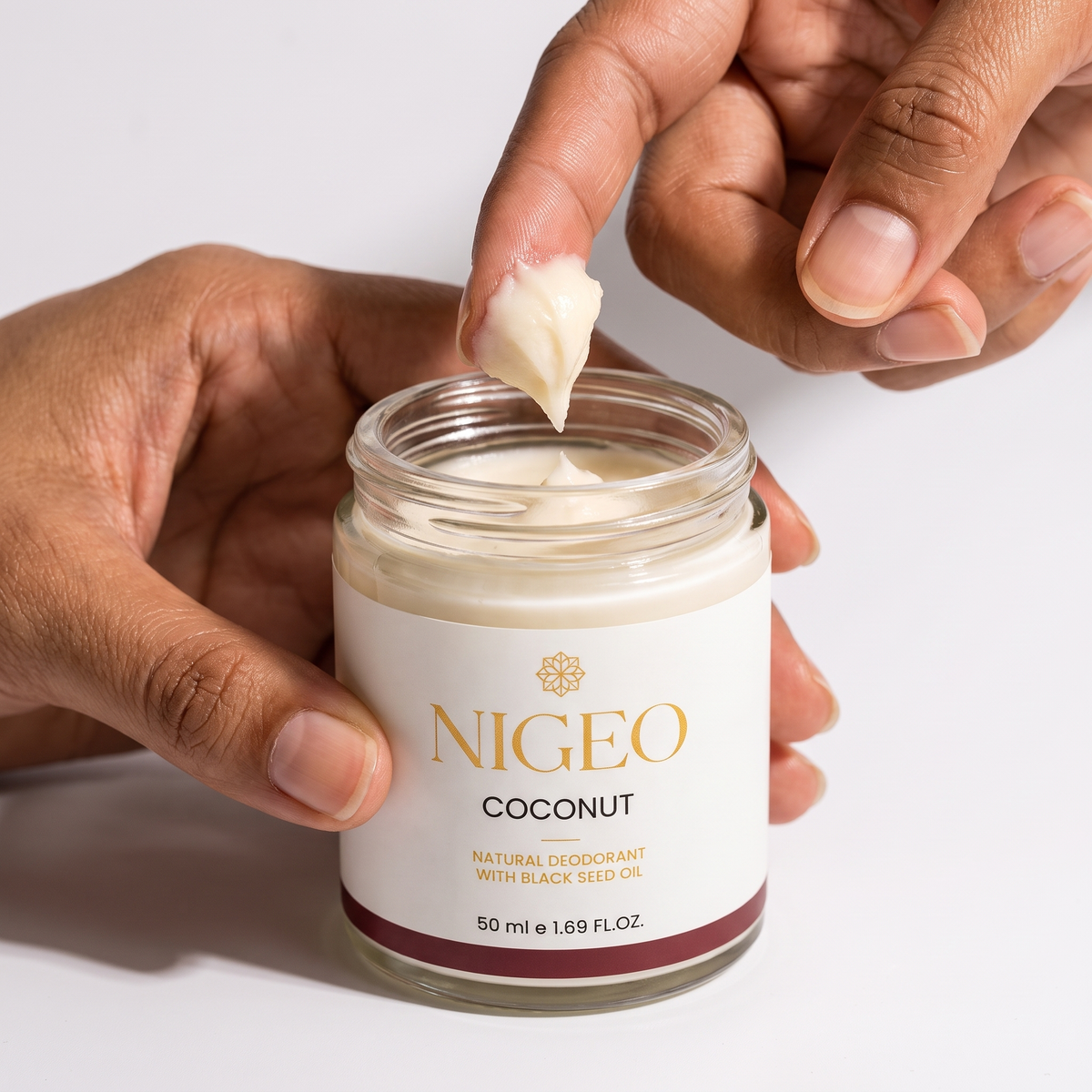Texture of NIGEO Coconut cream deodorant